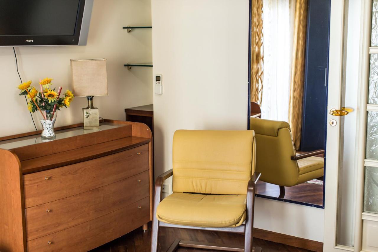 Il Sorriso Di Liu' Hotel อากริเจนโต ภายนอก รูปภาพ